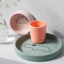 adorable-coffret-repas-en-silicone-a-offrir-des-la-naissance