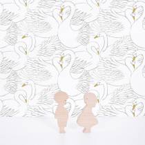 papier-peint-cygnes-et-figurines-paulette-et-sacha-en-bois