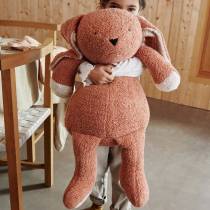 Craquez pour la grande peluche Fifi lapin de Liewood