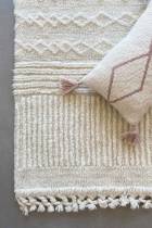 tapis-blanc-fabrication-artisanale-ari-lorena-canals