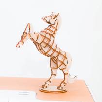 cheval-cabrant-en-bois-maquette-3d-pour-enfant-8ans
