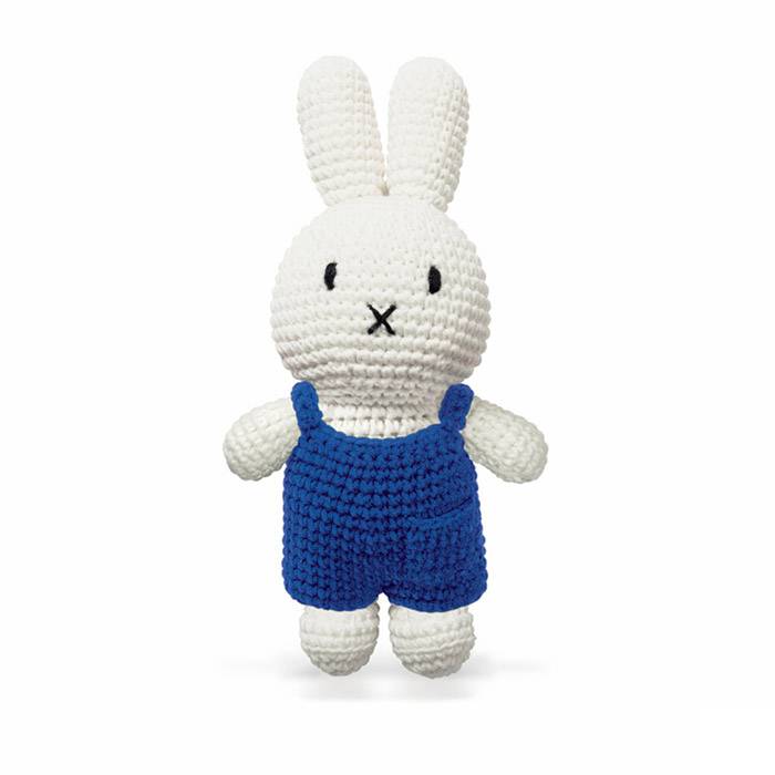 Poupée Miffy au crochet - salopette bleue