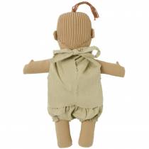 Coffret poupée Nari en coton bio avec ses accessoires en tissu