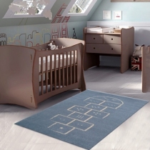 Chambre-enfant-tapis-marelle