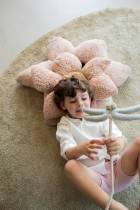 adorable-tapis-pour-decorer-tendrement-la-chambre-des-enfants-nenuphar