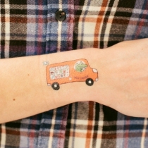 tatouage-camion-de-glace-pour-enfants