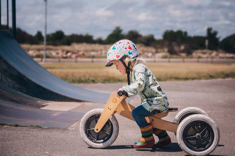 Wishbone, le vélo évolutif (3en1) en bois et sans pédale : Wishbone - Vélo  sans pédale 