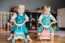 mini-flip-le-porteur-bascule-pour-enfants-des-9-mois